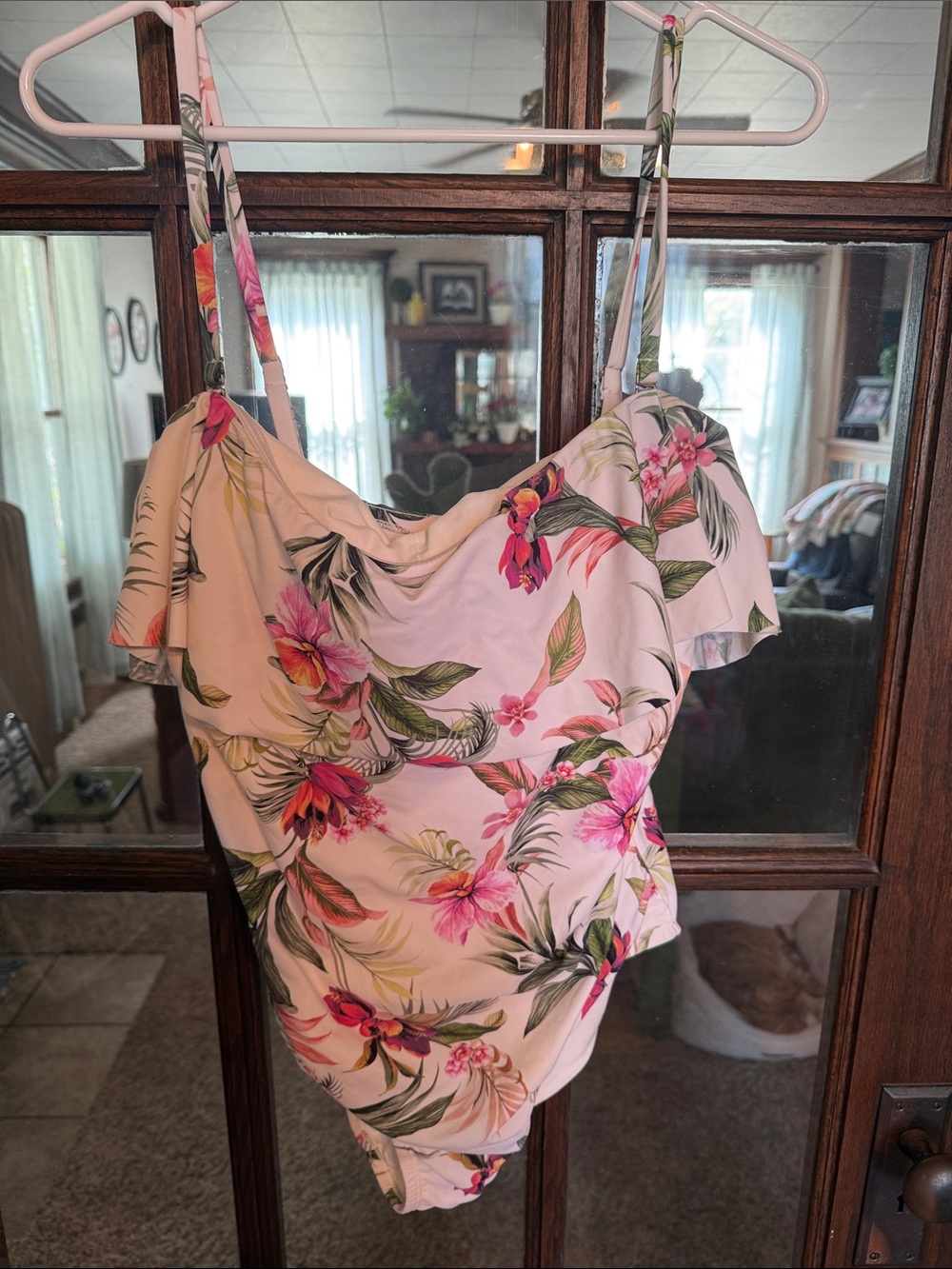 Kona Sol Tropical Floral Flounce Ruched One Piece Swimsuit Cream Pink Large